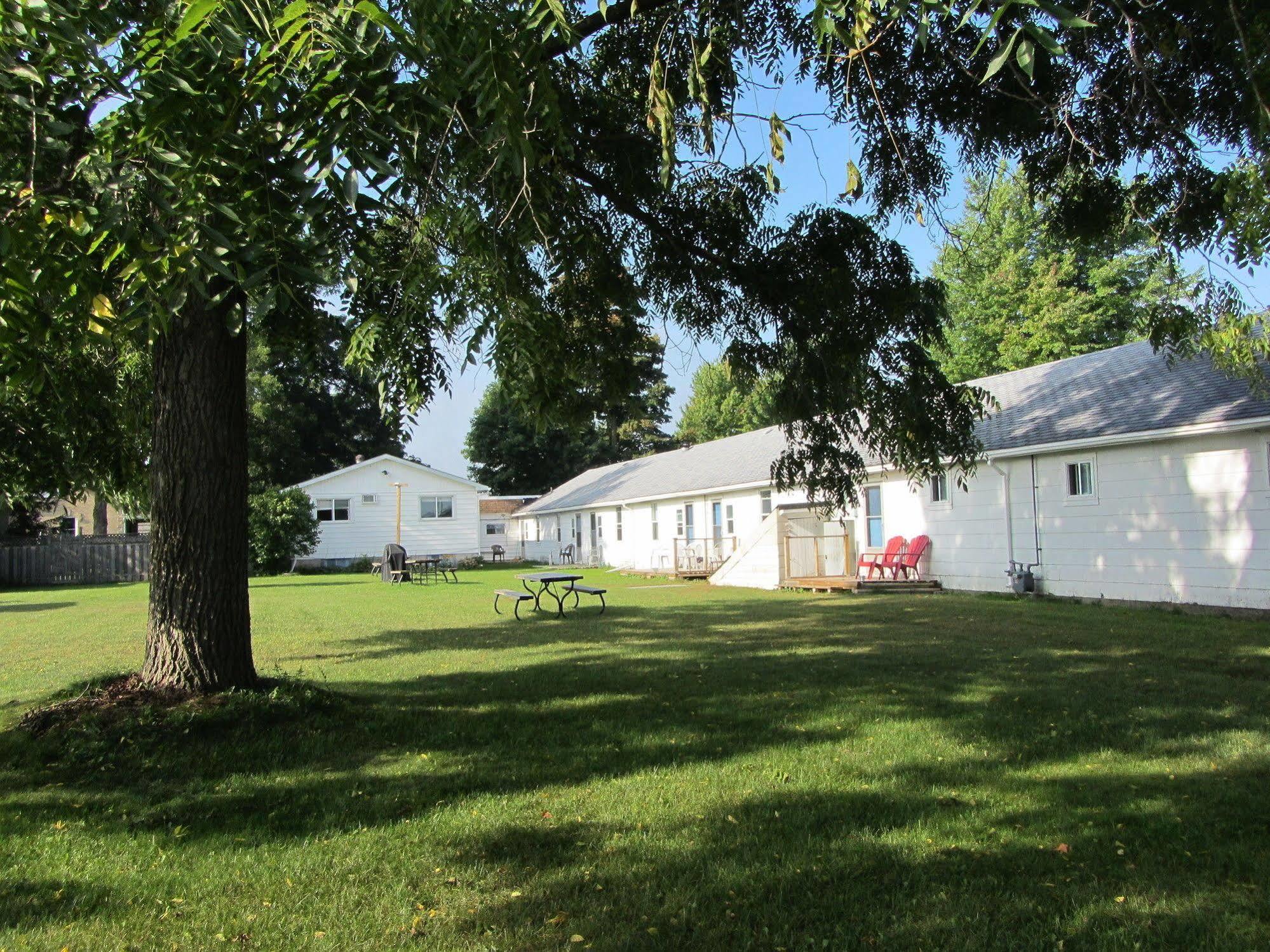 The Maplewood Motel Port Elgin Exteriör bild